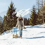 Plattenhof レッヒ