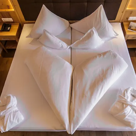 Hotel Plattenhof Lech am Arlberg