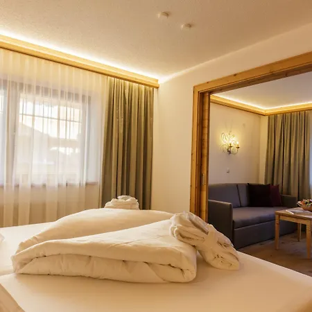 Plattenhof 4*