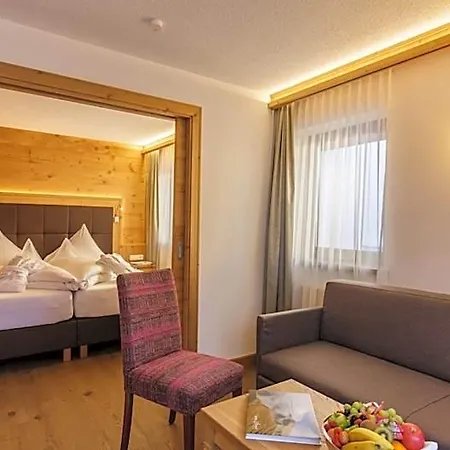 Plattenhof Szálloda 4*
